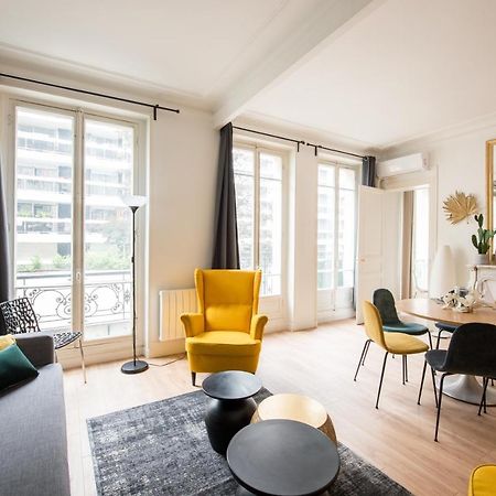 2 Bedroom Appartement Near Tour Eiffel & Trocadero Paris Eksteriør bilde