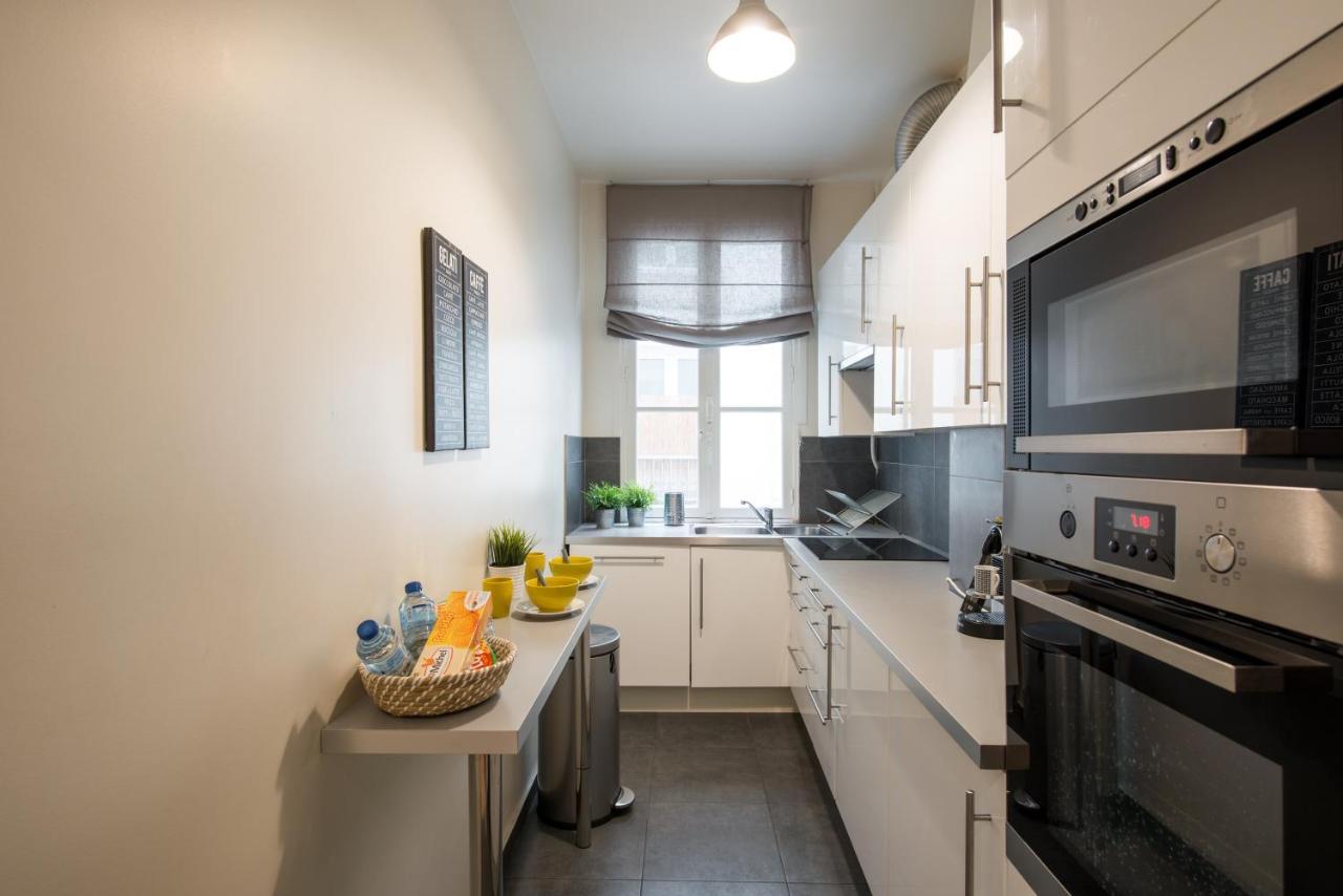 2 Bedroom Appartement Near Tour Eiffel & Trocadero Paris Eksteriør bilde