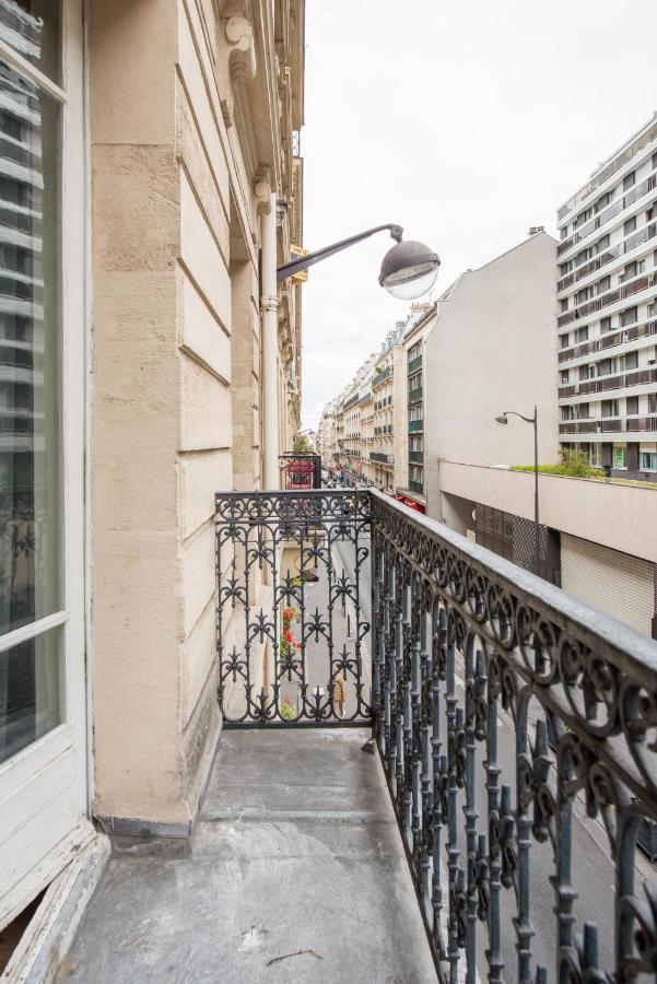 2 Bedroom Appartement Near Tour Eiffel & Trocadero Paris Eksteriør bilde